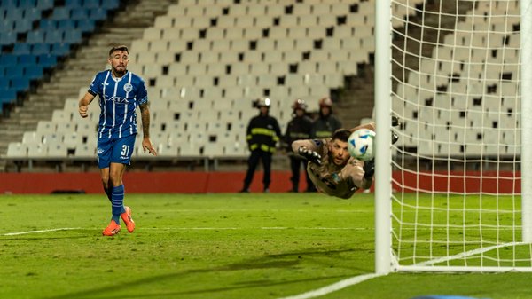 Key Strategies for Creating a Successful Sponsorship Pitch for UK Minor League Football Teams